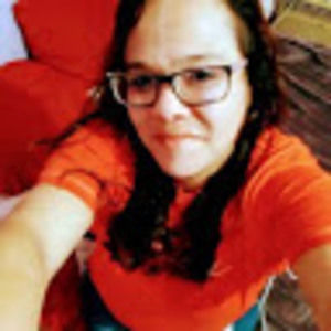 Meet your Posher, Emanda